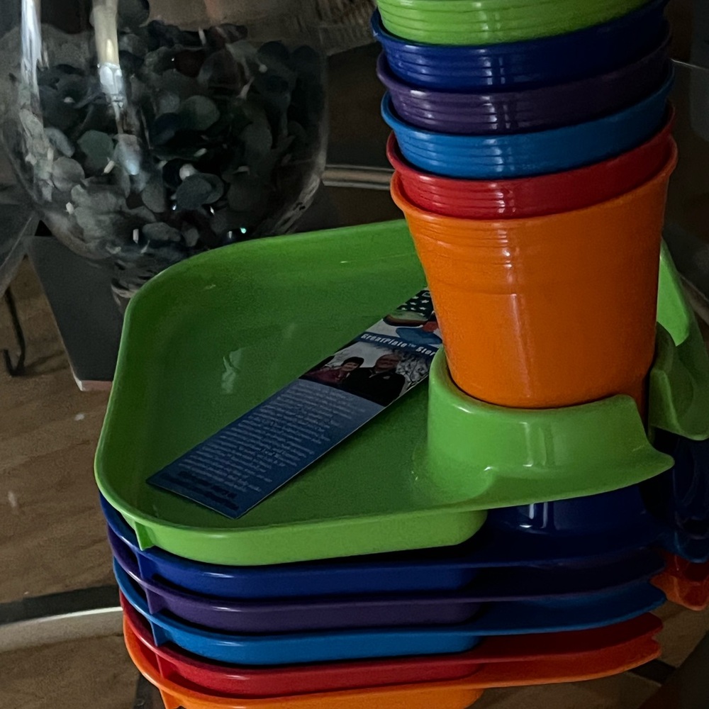 Children Colorful Stackable Plates and Cups Set NWT